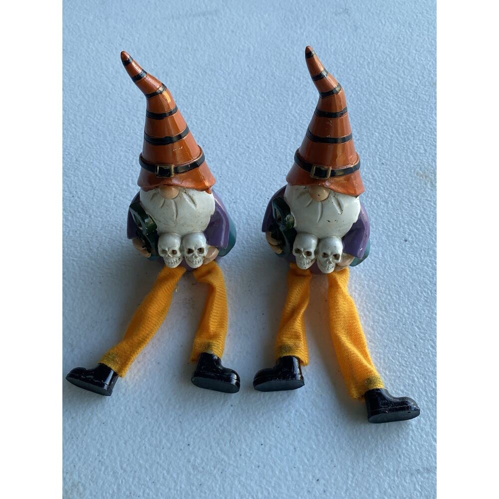 Halloween Decor - Resin‎ Sitting Gnomes 2 Piece Set Orange Skull Spooky Decor 5”